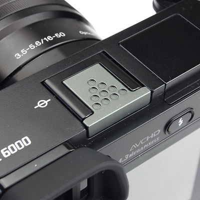 DSLRKIT Metal Hot Shoe Cover fo Sony A6500 A6300 A6000 A7RM2 A77 Graphite Silver