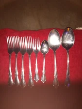 Oneidacraft Set Of 8 Forks And Spoons Stainless Flatwear 