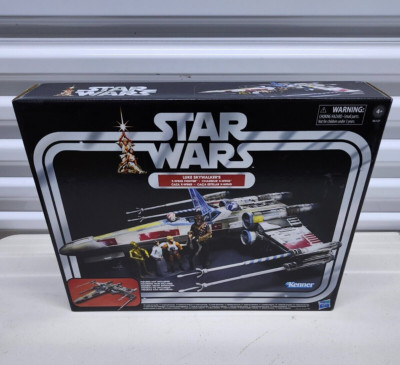 Luke Skywalker's X-Wing Fighter STAR WARS Vintage Collection