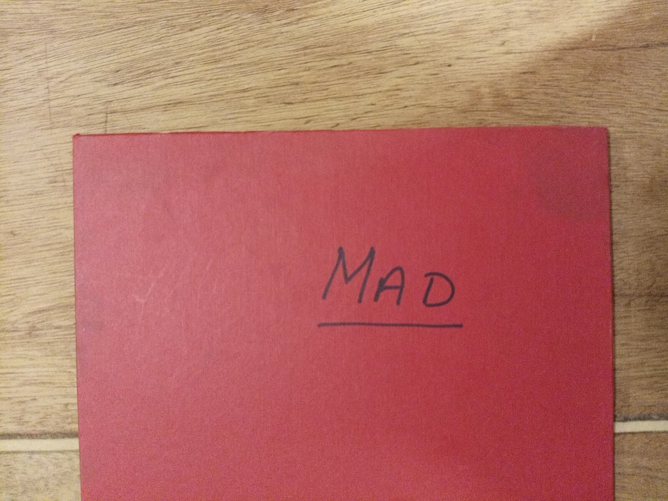 Vintage Parker Brothers The MAD Magazine Board Game Complete - Image 4 of 4