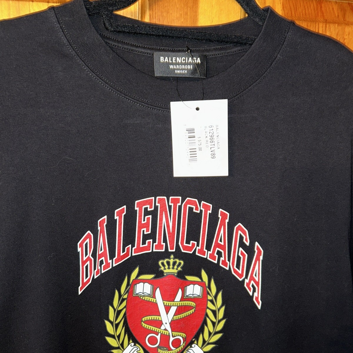 NWT Balenciaga College Tee Est 1917 Crest Logo T Shirt Black NWT Balenciaga College Tee Est 1917 Crest Logo T Shirt Black