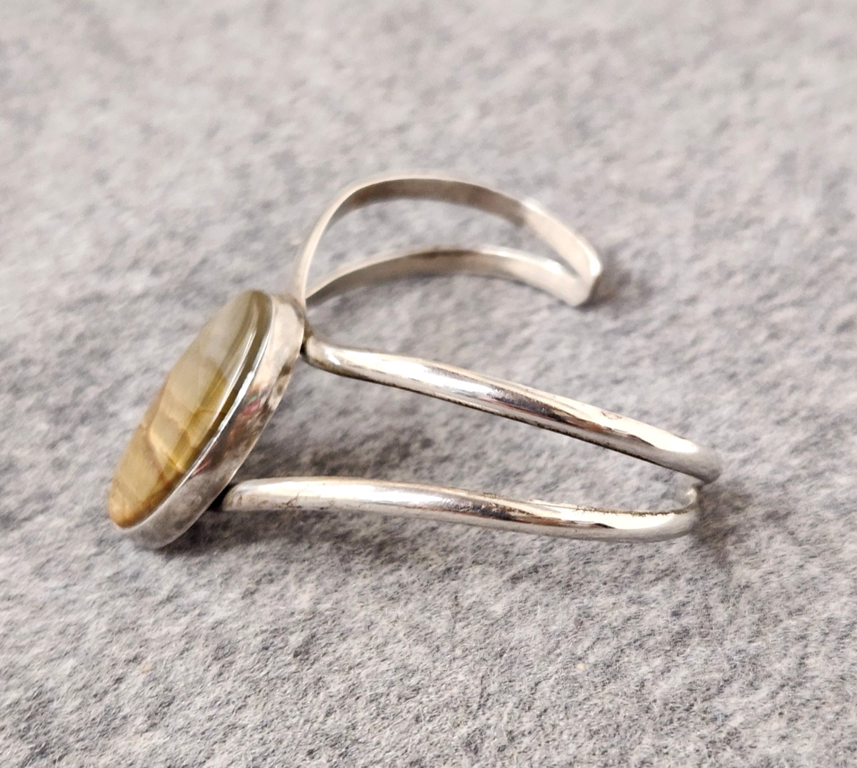 Sterling Silver Angled Split Cuff Bracelet with O… - image 10