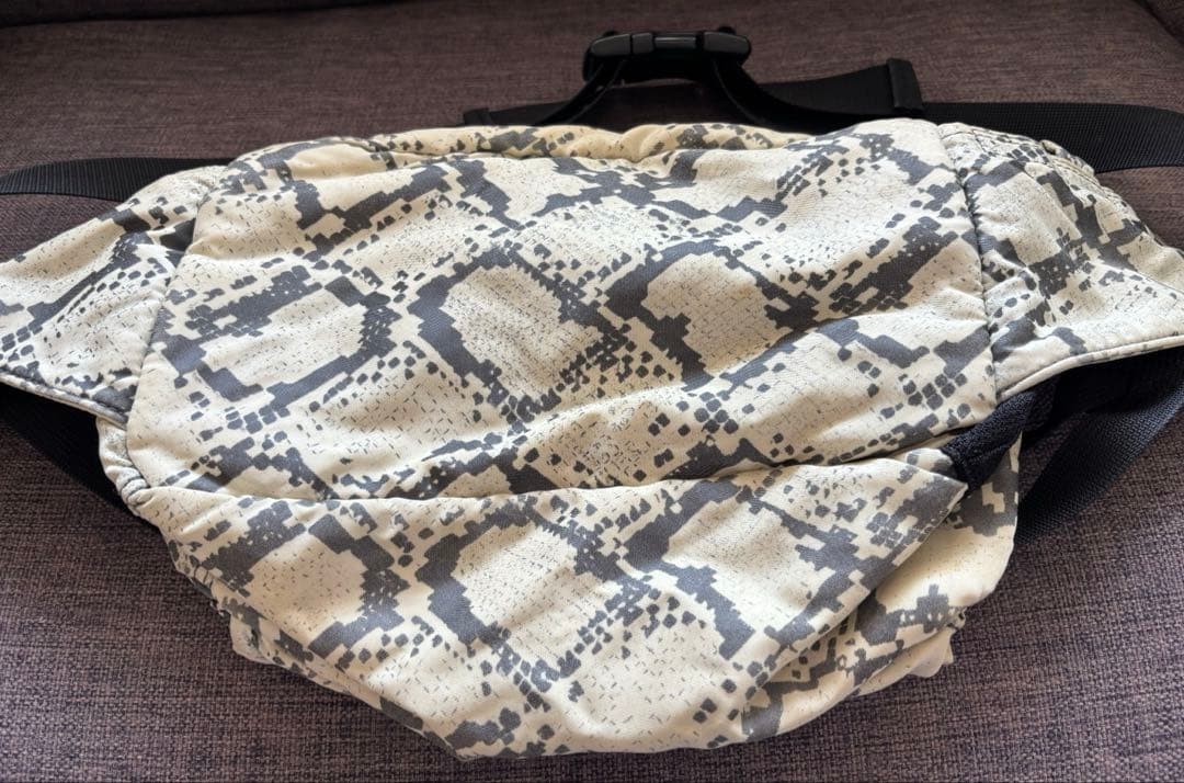 PORTER Python Pattern Body Bag Yoshida Kaban - image 3