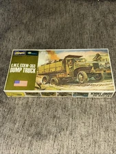 Hasegawa 1:72 MiniCraft GMC CCKW-353 Dump Truck U.S. Army Model Kit SEALED
