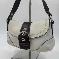COACH Soho F10909 One Shoulder Bag White Leather Handbag Used
