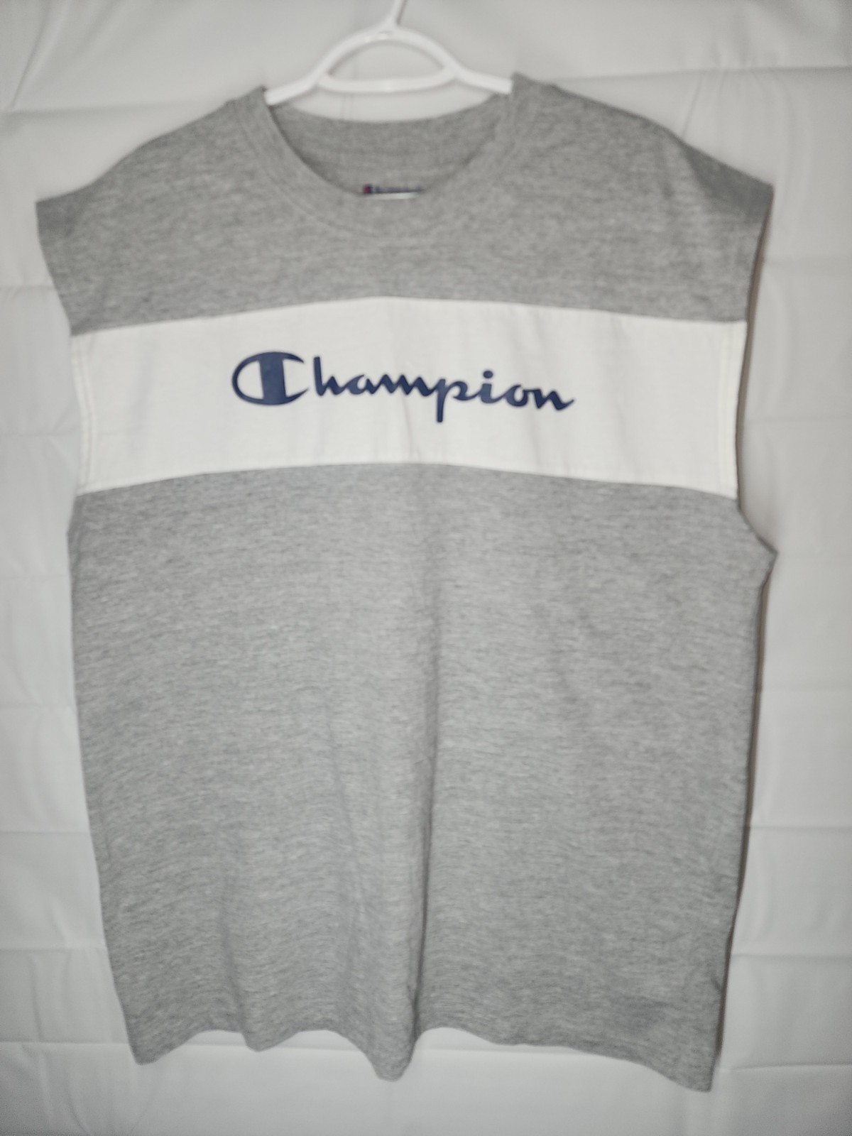 Champion Sleeveless Workout Shirt Size 2XL