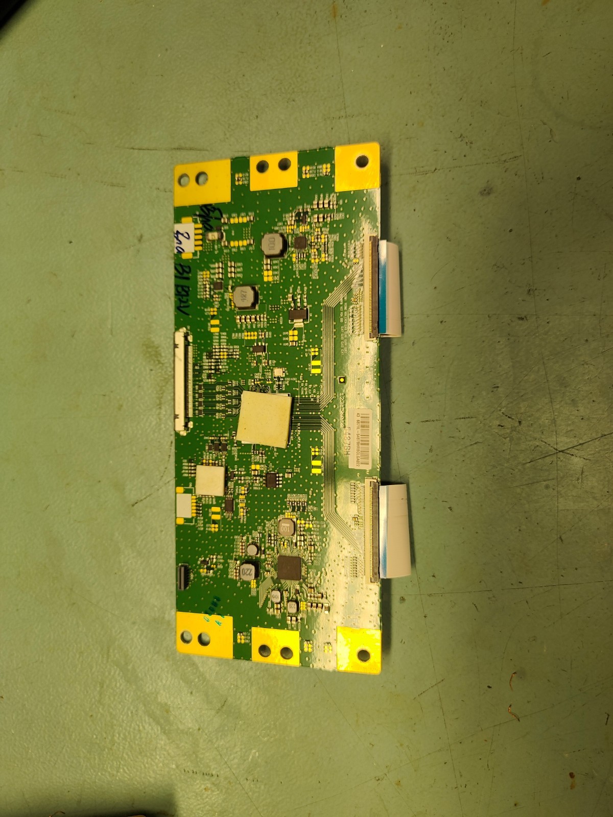 6870C-0761A T-CON PER SMART TV