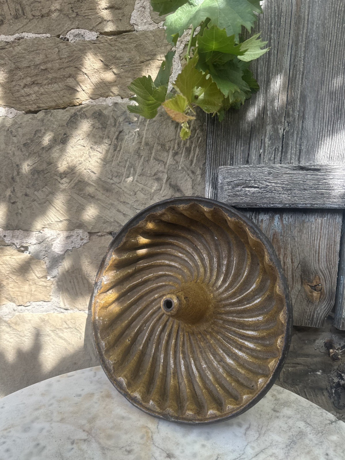 Antike Gugelhupfform Ton um 1850 Olivengrün Alpenländisch 31cm 5