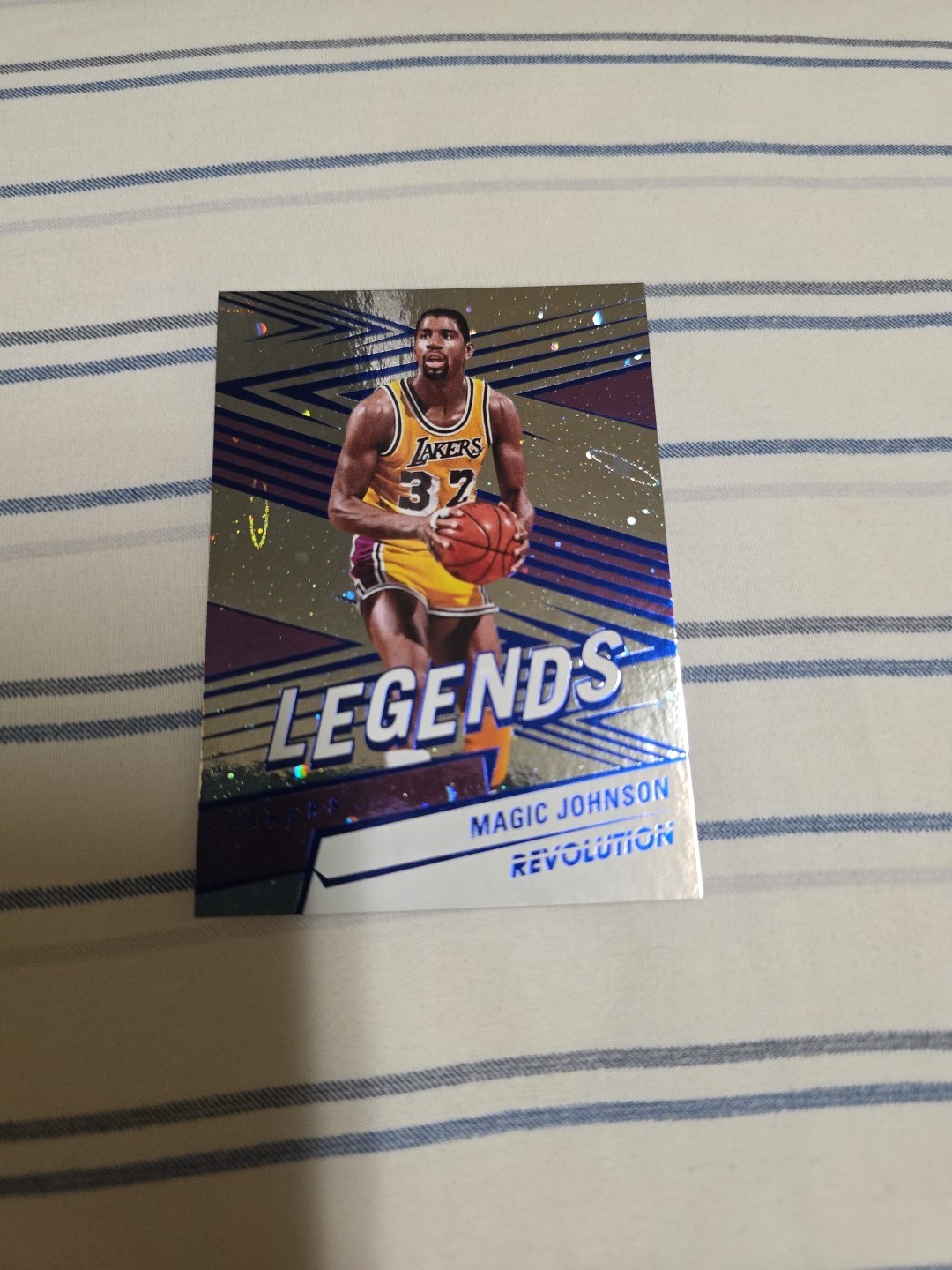 2024-25 Panini Revolution Legends Magic Johnson #155 Blue Cosmo 204 /295