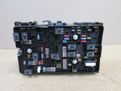 20 21 22 Chrysler Pacifica Engine Fuse Box Relay Junction Block Panel 68478064