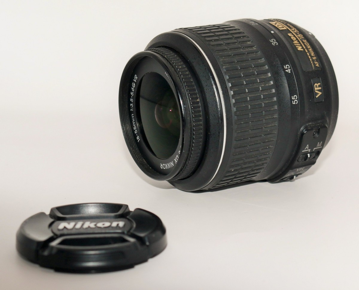 Nikon D3100 DSLR Camera Kit 18-55mm VR Lens – Low Shutter Count