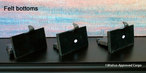 IRON TRAIN CHRISTMAS STOCKING HOLDER (SET OF 3) – LOCOMOTIVE, COAL CAR & BOXCAR - Picture 12 of 12