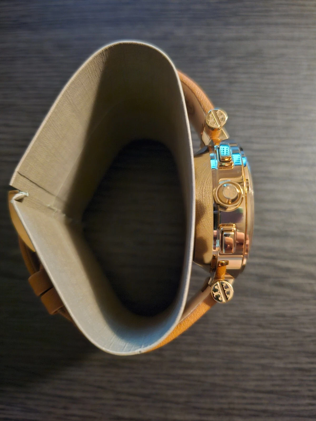 AUTENTICO Orologio Ibrido LadiesTory Burch Classic T tono oro TBT9000 (Q)