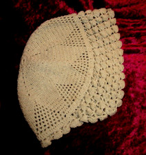 Antique 1930s hand made CROCHETED BABY HAT NIGHT CAP  solid ecru  MINT