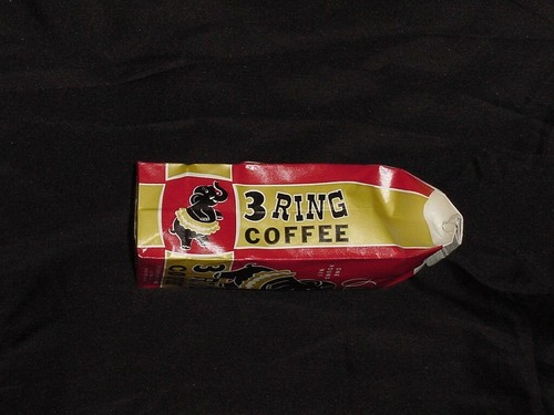 3 Ring Coffee Bag Vintage 1 LB Kitchen Products Distributors Chicago, Illinois - Picture 2 of 3