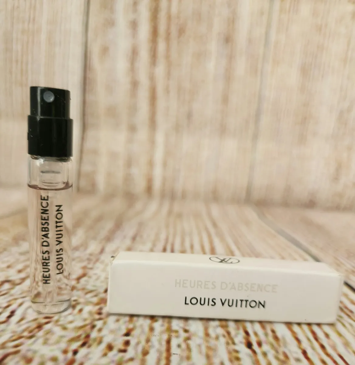absence perfume louis