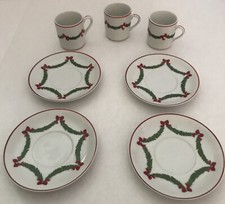 Vintage Neiman Marcus 7 Piece Children  s Christmas Pattern Tea Set.