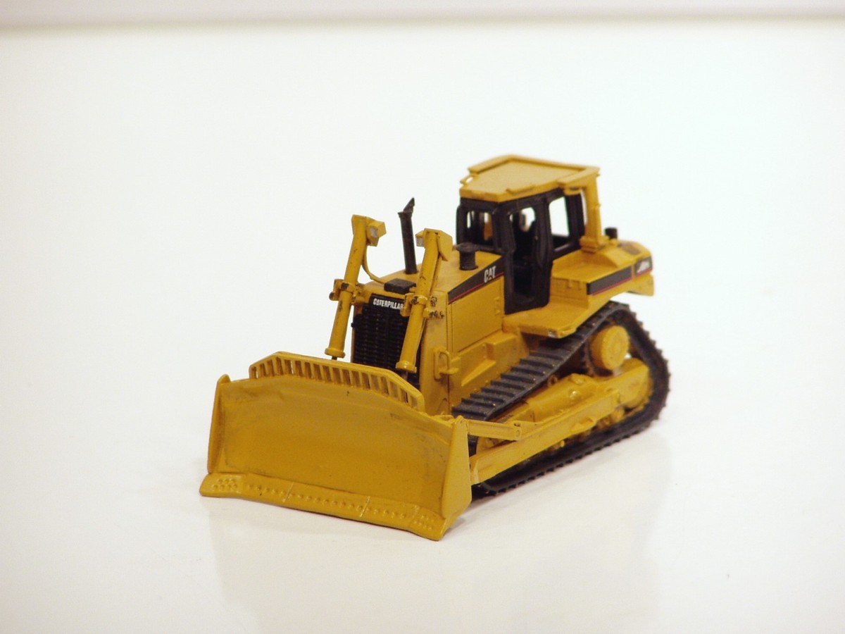 Caterpillar D8R Dozer - 1/87 - Brass - CCM | eBay