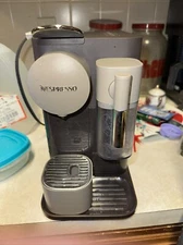 Nespresso - Lattissima One Espresso Machine with Milk Frother DeLonghi - Black