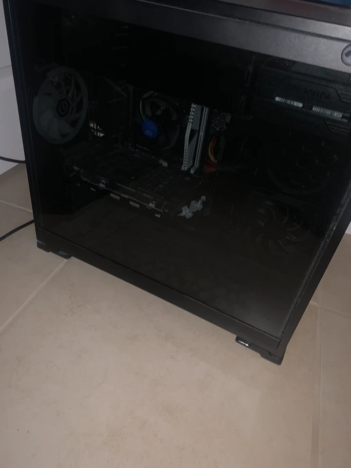 pc gaming cyberpower Foto 4 de 4