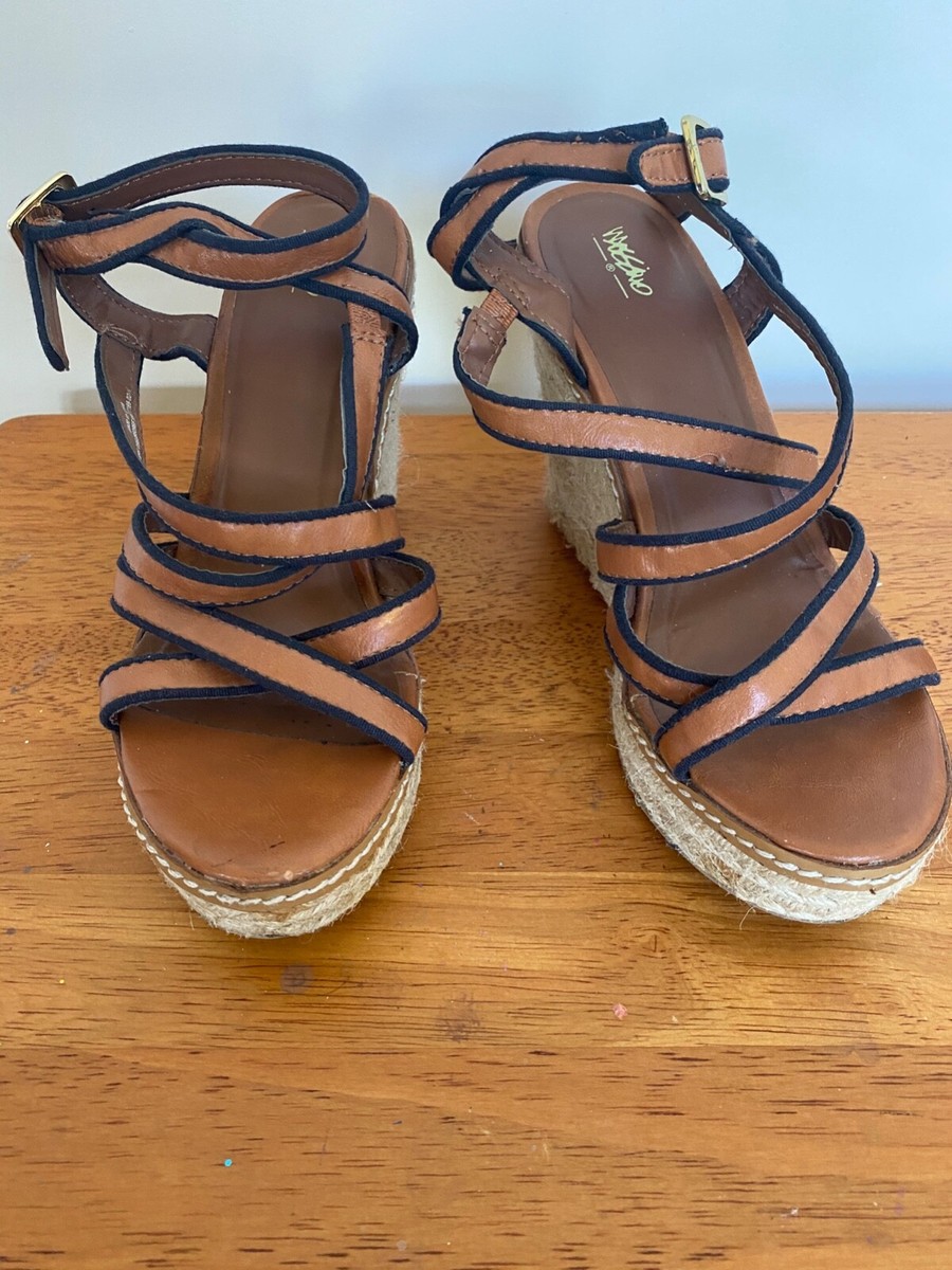 Beautiful Brown Women open toe Wage Shoes Size US slingback - Main Image