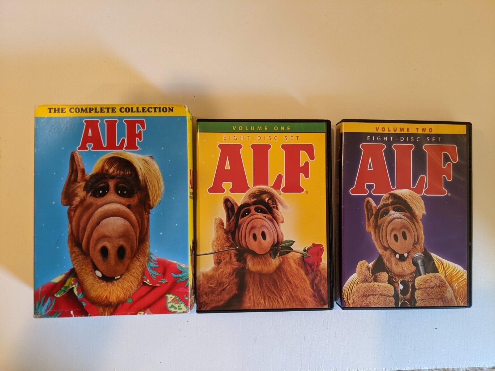 Coffret DVD ALF L'intégrale série TV saisons 1 2 3 et 4 en français Comédie  Sf année 90 - coffret DVD ALF L'intégrale