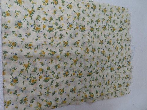Resto di tessuto vintage 32" x 44" giallo verde stampa floreale - Foto 2 di 2