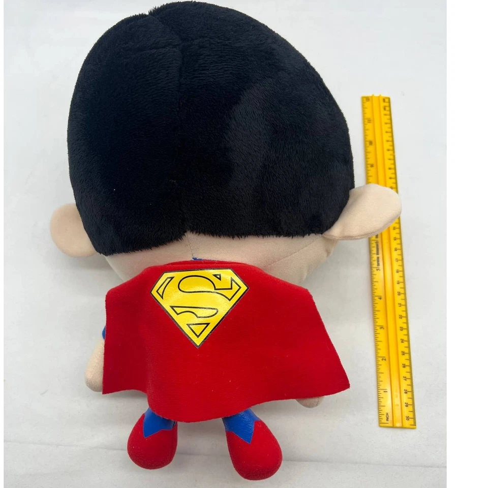Мягкая плюшевая игрушка Six Flags DC Comics Superman 12 дюймов - Изображение 3 из 3