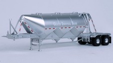 Walthers NEW Assembled Pneumatic Bulk Trailer...