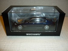 BMW 7 Series F02 1/43 Blue Metallic Minichamps [Age 13+]