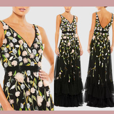 NWT Mac Duggal [ 10 ] 9171 Embellished Sleeveless V Neck A Line Gown S1716