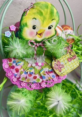 Vtg Easter Spring Green Birdie paper Ornament Vintage Style chenille wire 