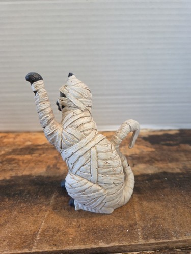 The Hamilton Collection Halloween Mummy Cat Collectable Shelf Sitter - Picture 5 of 7