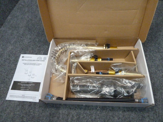 Foto 1 di 4