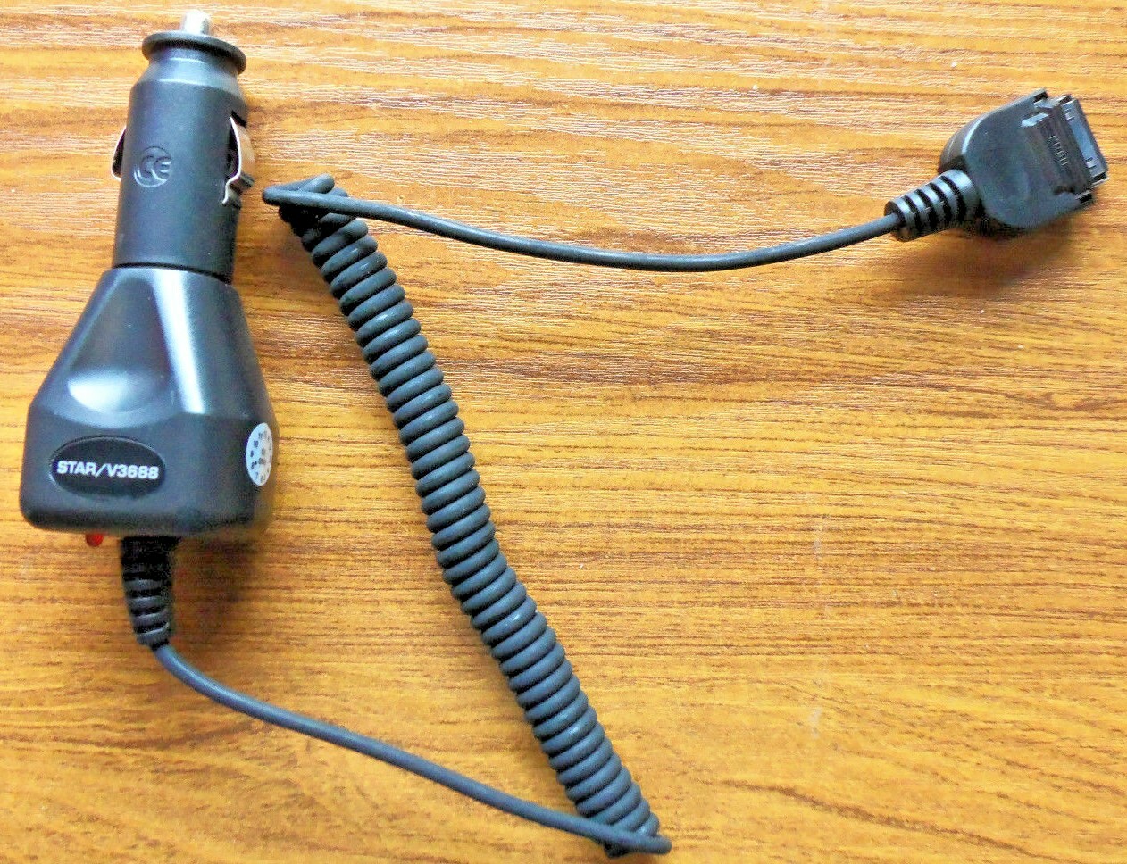 Téléphone Motorola avec le chargeur débloqué - Téléphones & Objets connectés