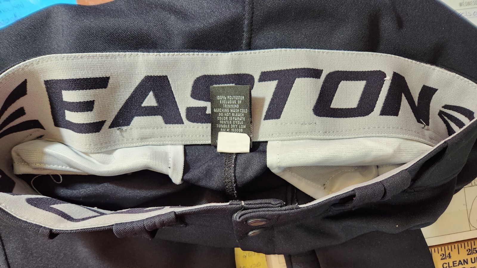 MENS EASTON BLACK BASEBALL PANTS SZ.MED SNAP ZIP CLOSURE BELTLOOPS