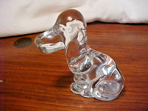 DAUM FRANCE CLEAR CRYSTAL BASSET HOUND PAPERWEIGHT FIGURINE 