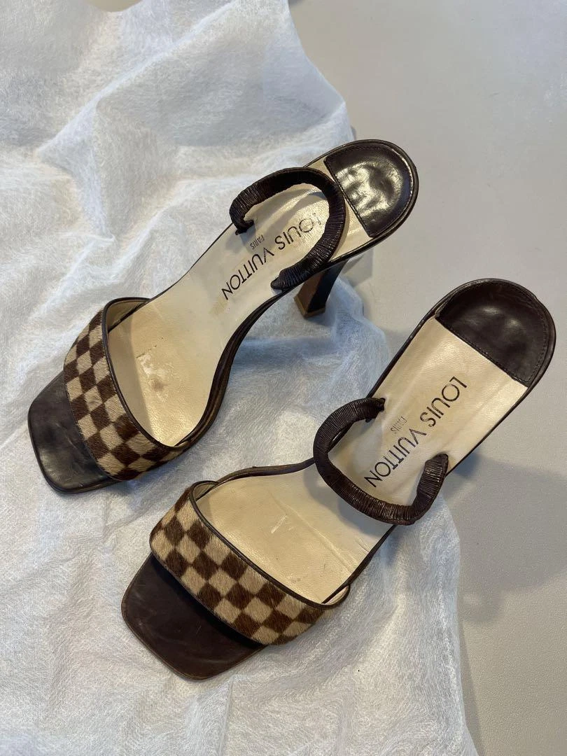 LV Louis Vuitton Damier Sandals 37