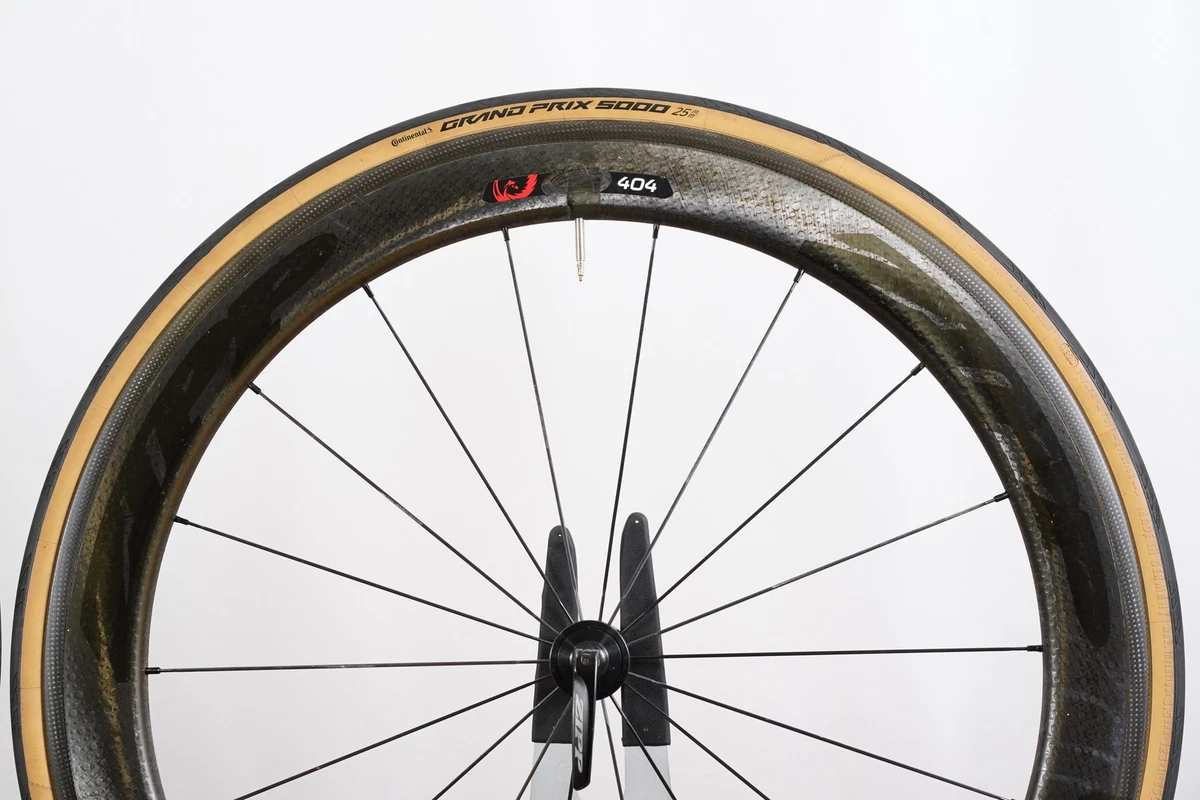 Zipp 404 Firecrest Carbon Clincher Rim Brake Wheelset Shimano/SRAM Zipp 404 Firecrest Carbon Clincher Rim Brake Wheelset Shimano/SRAM