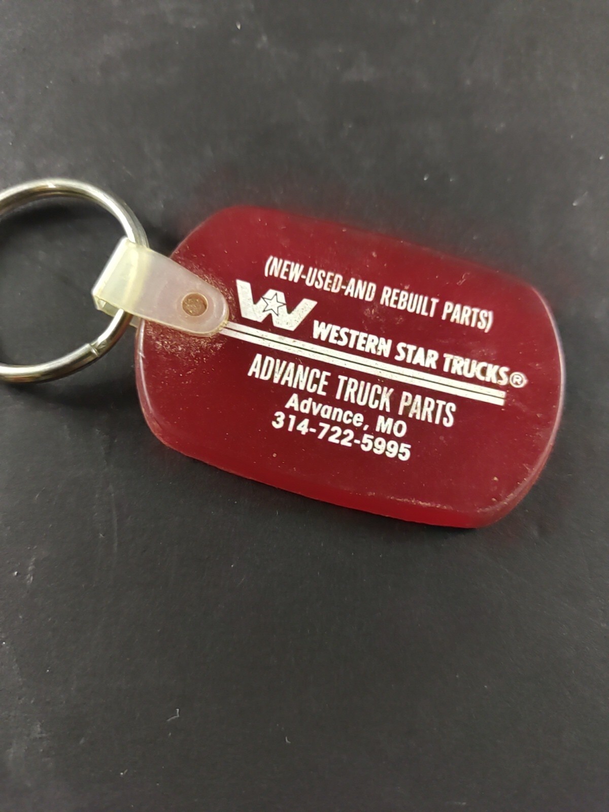 Western Star trucks Advanced Auto Parts Advance Missouri Red Keychain