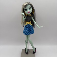 Monster High Frankie Stein Picnic Casket Doll Mattel 2014