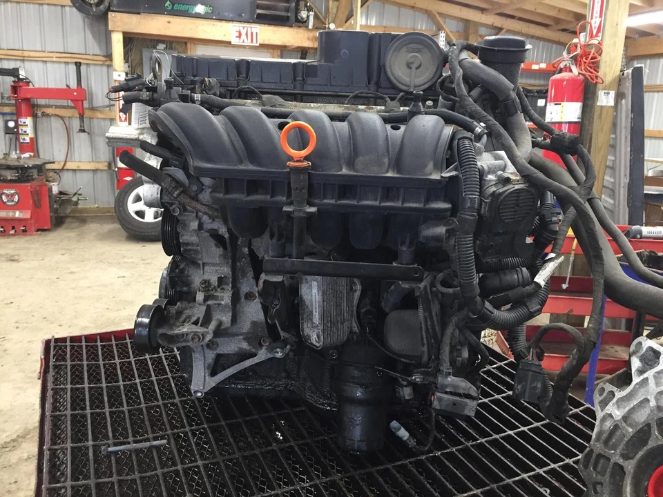 2007 VW Rabbit 2.5L Engine Motor Foto 4 de 4
