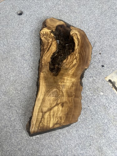 Tablero de borde vivo Waney oliva macizo losa estante mesa secado al horno - Imagen 5 de 5