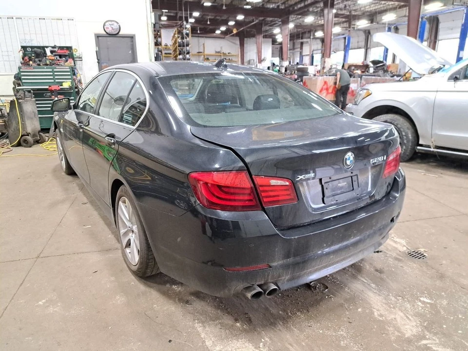 Lh Driver Side Axle/Cv C/V Shaft 2013 528i Sku#4184267 - Image 3 of 4