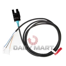 New In Box OMRON EE-SX677-WR Photoelectric Sensor