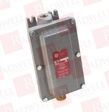 ALLEN BRADLEY 836-C8E / 836C8E (USED)