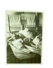 VECCHIA FOTO MILITARE REGIA MARINA MARINAI A RIPOSO A POLA 1912