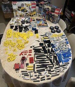 Vintage LEGO Lot 1980 Technic #8860 Basic #744 Motor Box Manuals Incomplete