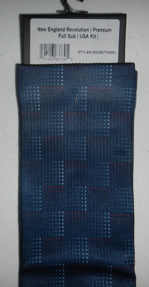 New England Revolution MLS Soccer Logo USA Knit Socks Strideline Size M/L - Image 4 of 4