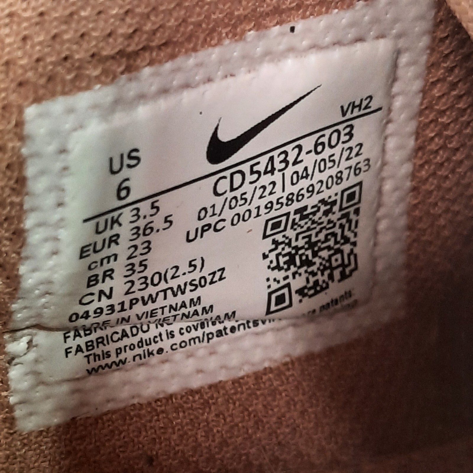 Nike Air Max Excee Womens Size 6 Shoes Rose Whisper Pink Suede Walking Sneakers eBay